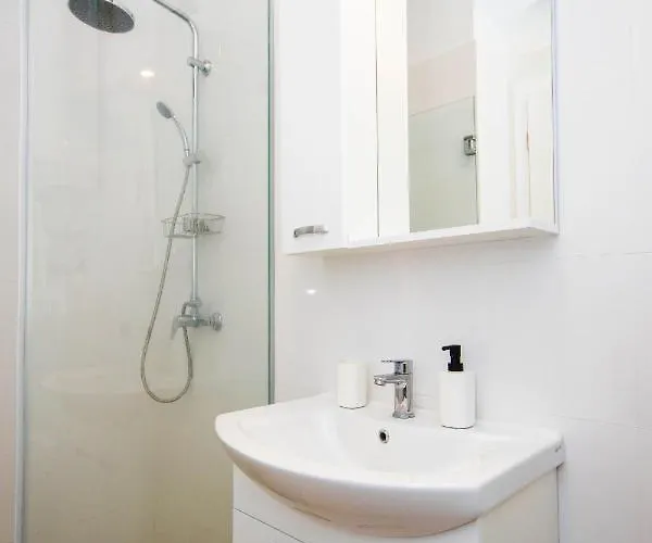 Bonnie & Clyde شقة *